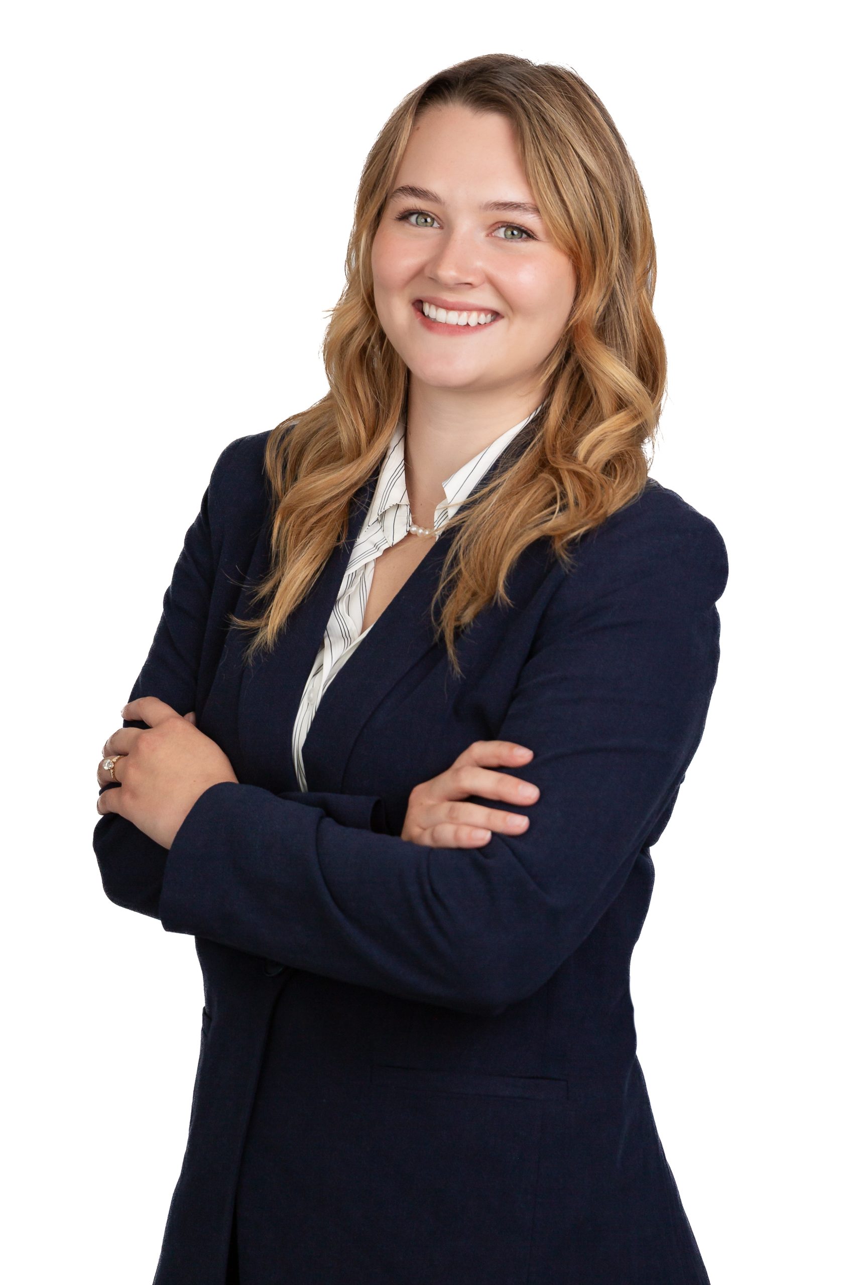 sydney-koho-professional-headshot-navy-blazer